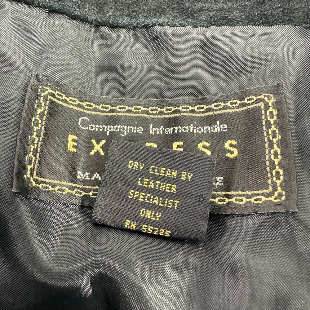 Express Leather Mini Skirt A-Line Button Fly Mid Rise Lined Black Biker Gothic - Picture 6 of 9